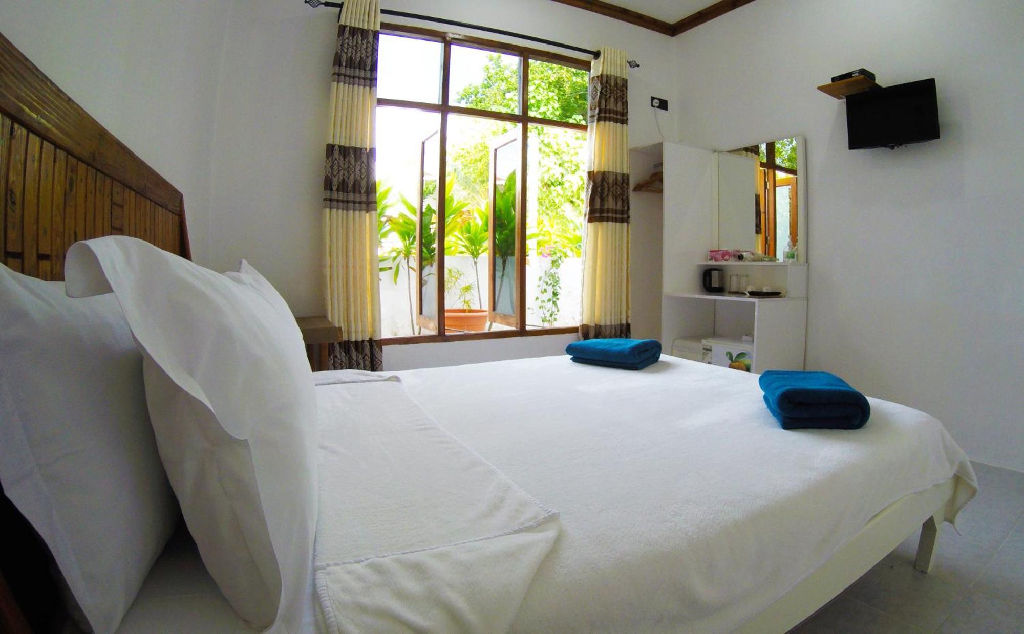 Ithaa Beach Guraidhoo  Bagian luar foto